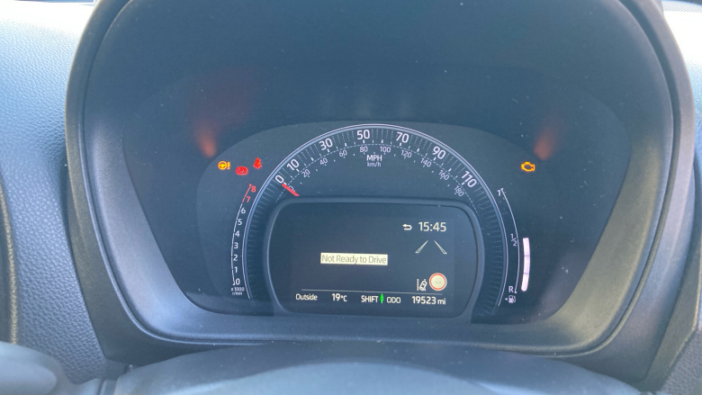 Toyota Aygo X 1.0 VVT-i Edge 5dr Petrol Hatchback